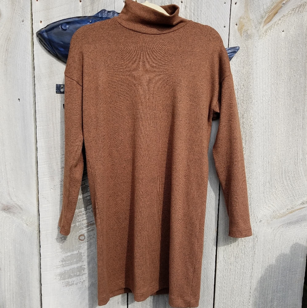 UNIQLO Hip Comfy Sweater Dress